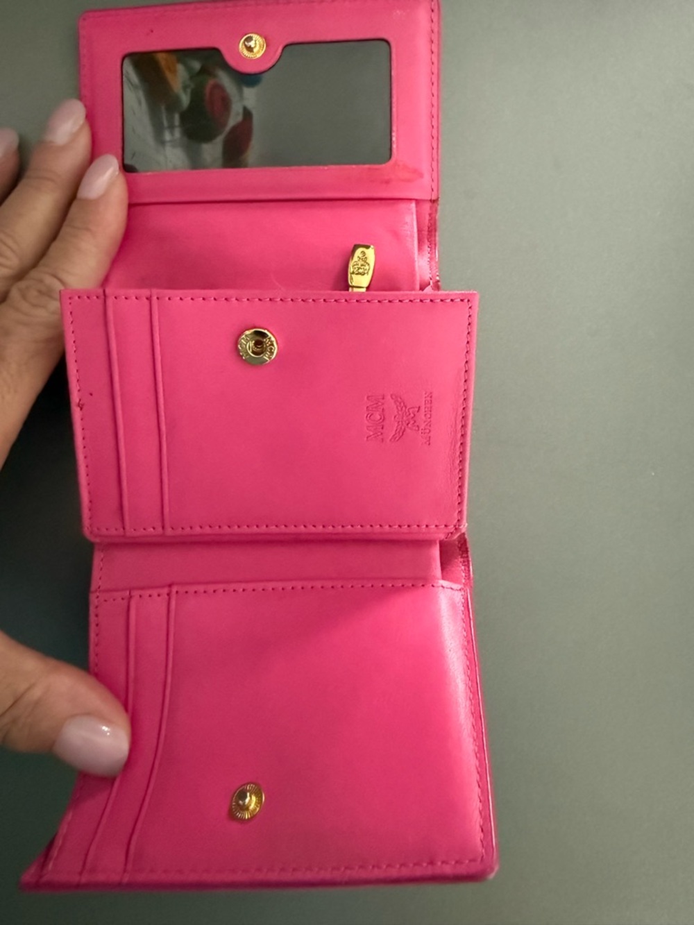 MCM Pink Leather Compact Wallet with Gold Logo Plaque COA - Picture 6 of 15